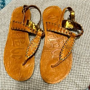 Sandals leather 8 peace love